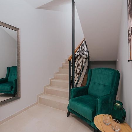 Apartments Virgine Maria I Baska  Ngoại thất bức ảnh