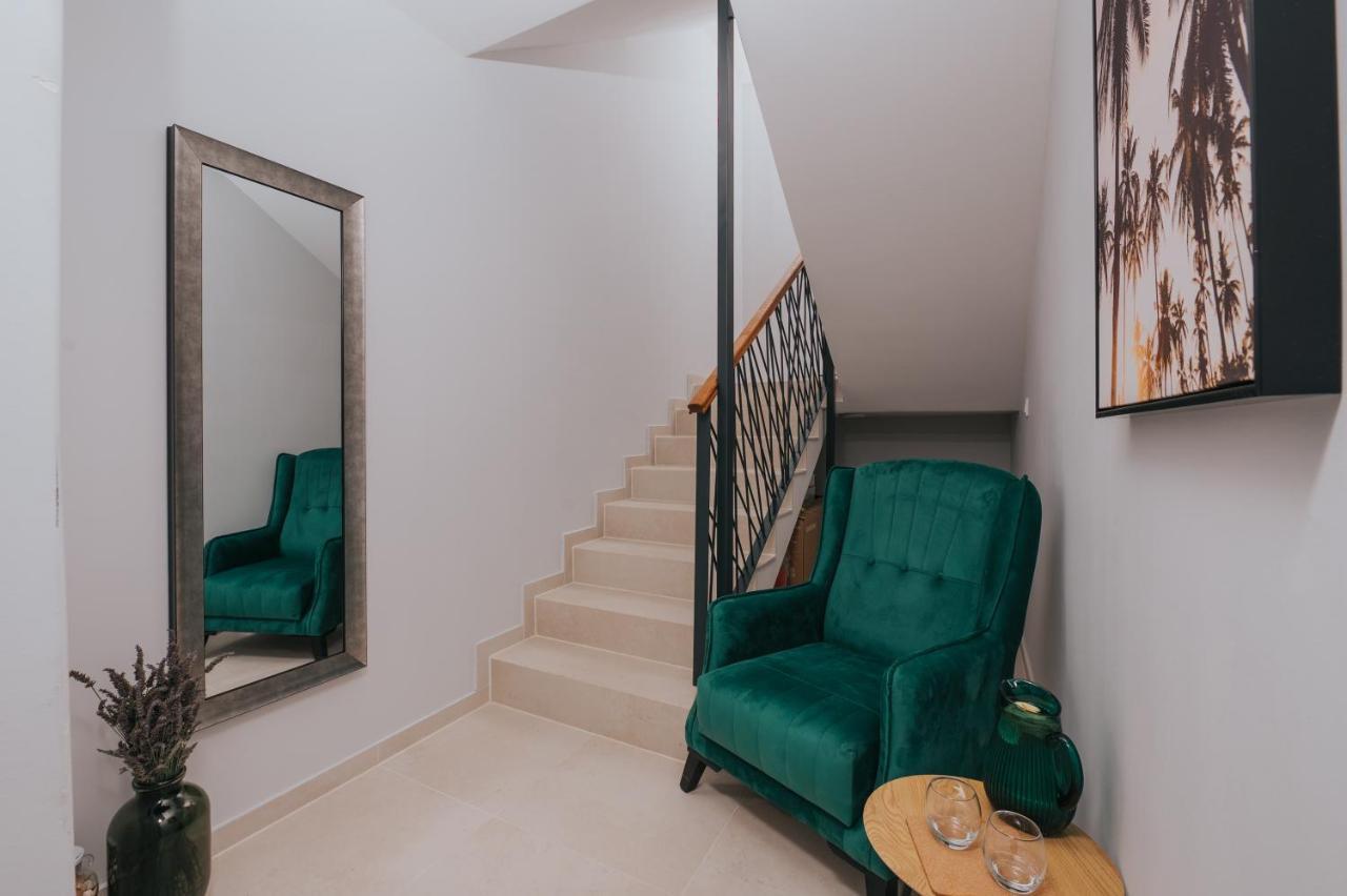 Apartments Virgine Maria I Baska  Ngoại thất bức ảnh