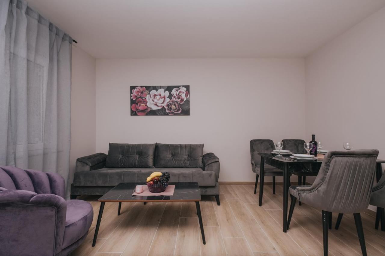 Apartments Virgine Maria I Baska  Ngoại thất bức ảnh